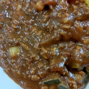 茄子をたっぷり使った夏野菜カレー